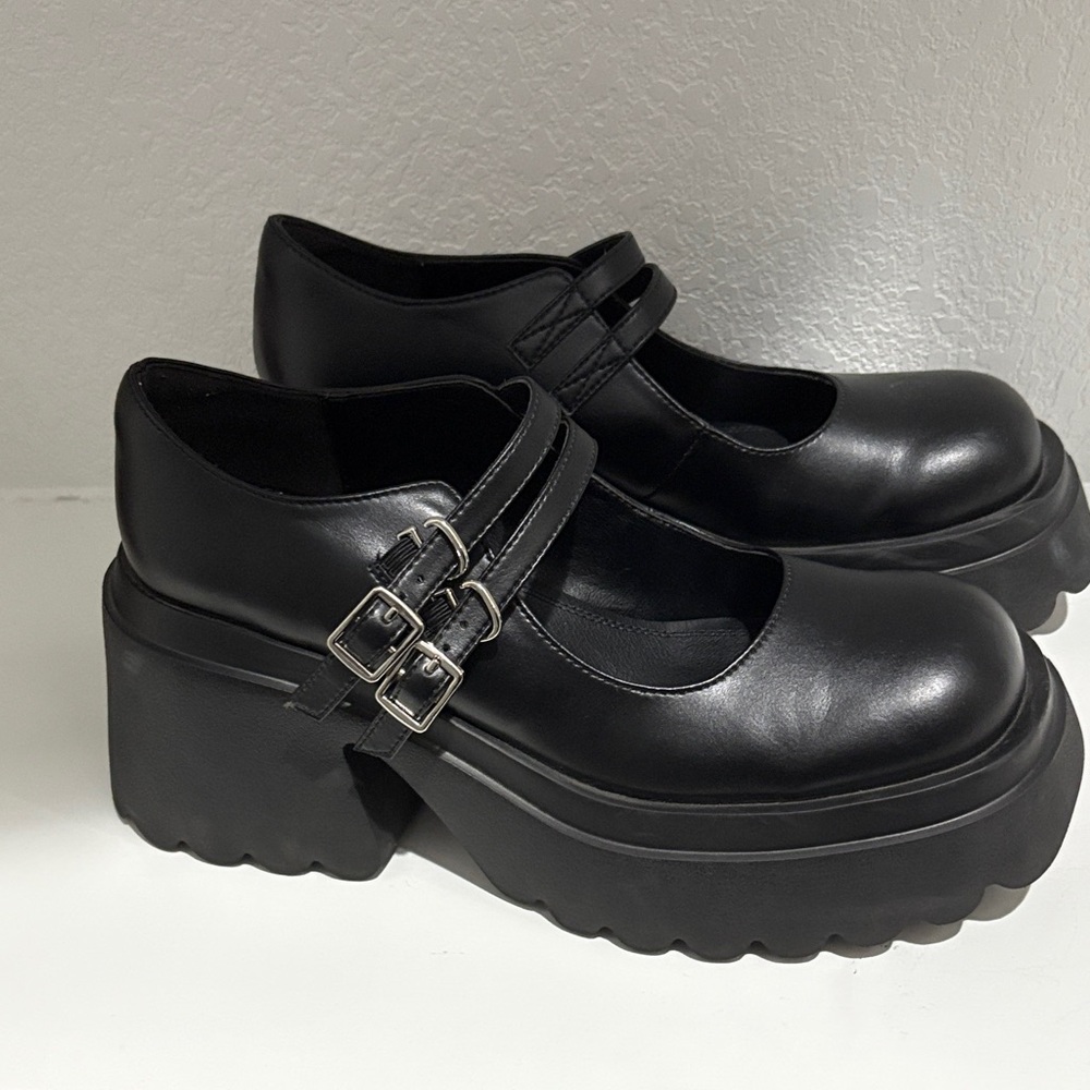 Cider Black Double Strap Platform Shoes
